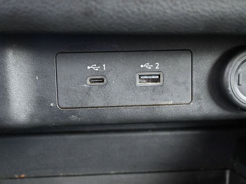 Used 2023 Nissan Rogue SV image 18