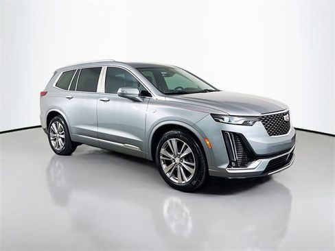 Used 2024 Cadillac XT6 Premium Luxury image 26