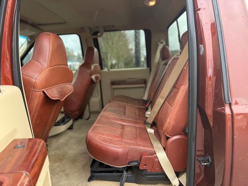 Used 2008 Ford F250 Lariat image 4