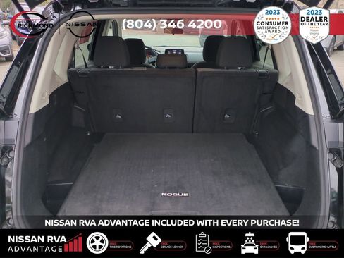 Used 2022 Nissan Rogue SV image 14