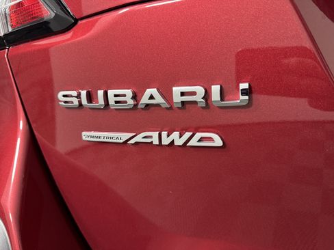 Used 2025 Subaru Outback Premium image 32