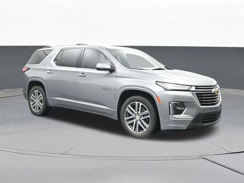 Used 2023 Chevrolet Traverse High Country w/ LPO, Floor Liner Package FWD image 1