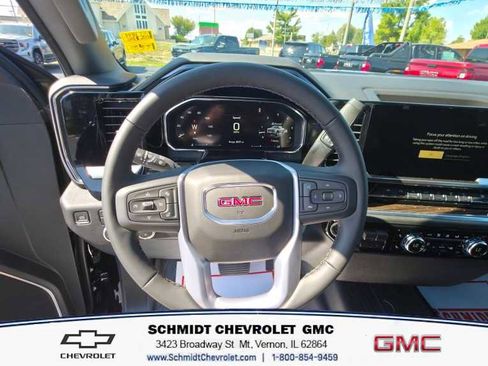 New 2026 GMC Sierra 1500 SLE image 14