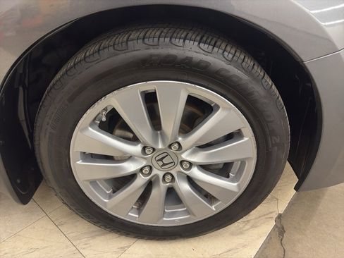 Used 2012 Honda Accord EX-L image 9