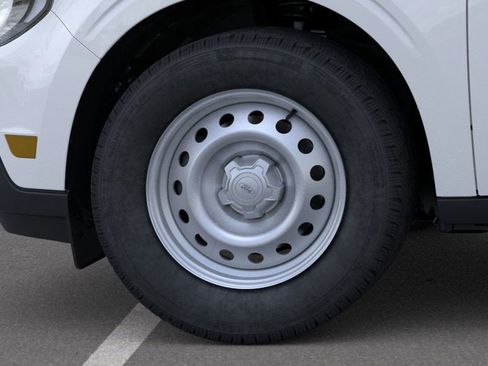 New 2025 Ford Maverick XL image 42