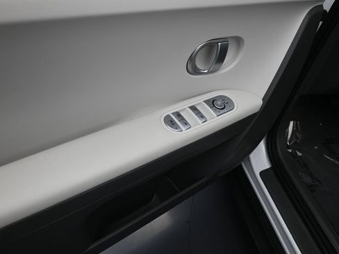Certified 2024 Hyundai Ioniq 5 SEL RWD image 13