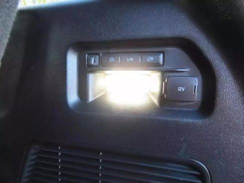 Used 2020 Ford Explorer Limited image 44