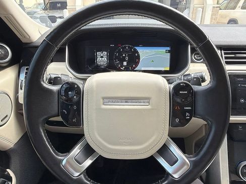 Used 2018 Land Rover Range Rover Supercharged AWD/4WD image 12