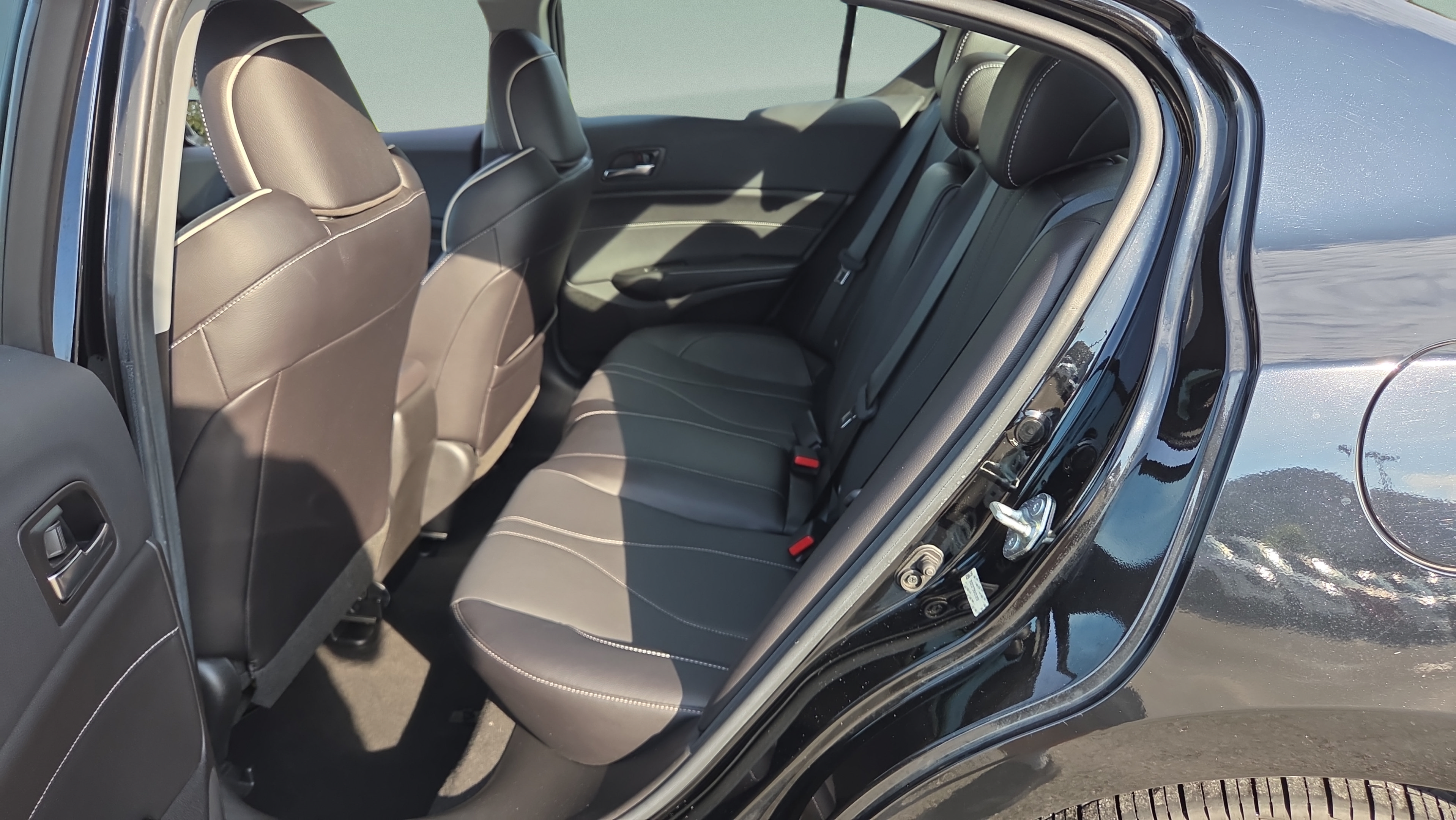 Used 2022 Acura ILX w/ Premium Package FWD image 11