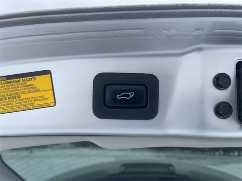 Used 2009 Toyota Venza image 20