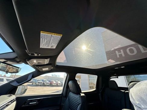 New 2025 GMC Sierra EV Denali AWD/4WD image 23
