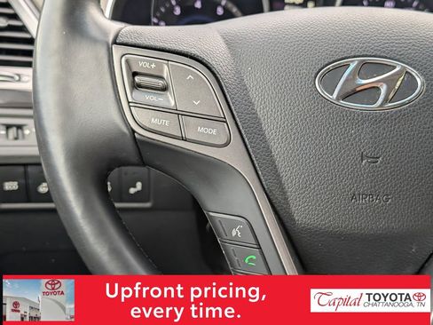 Used 2015 Hyundai Santa Fe Limited w/ Option Group 04 FWD image 17