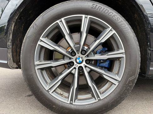 Used 2021 BMW X6 M50i w/ Executive Package AWD/4WD image 23