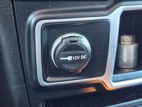 Used 2018 Jeep Wrangler Unlimited Sport image 24