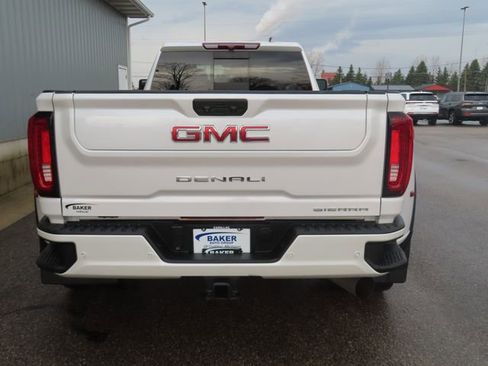 Used 2022 GMC Sierra 3500 Denali AWD/4WD image 11