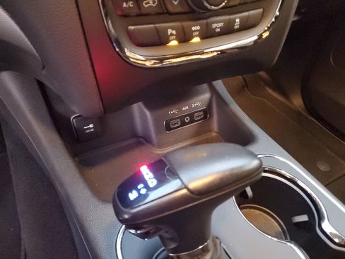 Used 2019 Dodge Durango R/T w/ Trailer Tow Group IV image 23