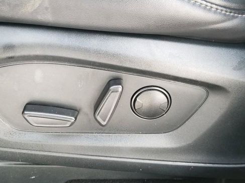 Certified 2023 Ford Explorer XLT w/ Equipment Group 202A image 14