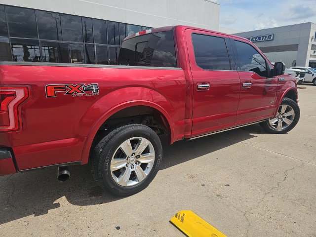 Used 2015 Ford F150 Platinum w/ Equipment Group 701A Luxury AWD/4WD image 1
