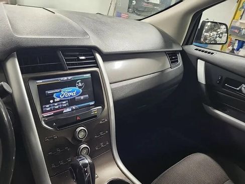 Used 2011 Ford Edge SEL w/ 201A Rapid Spec Order Code image 9