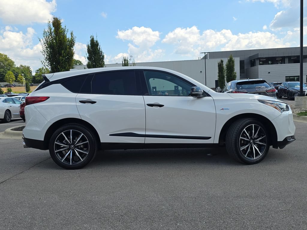 Used 2025 Acura RDX w/ Advance Package AWD/4WD image 25