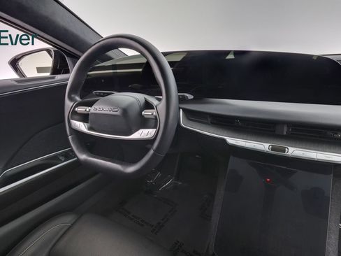 Used 2023 Lucid Air Touring AWD/4WD image 25