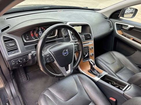 Used 2015 Volvo XC60 T6 w/ Proximity Package image 20