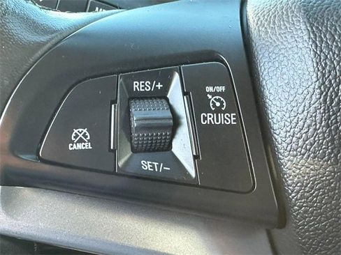 Certified 2021 Chevrolet Trax LT w/ Redline Edition image 18