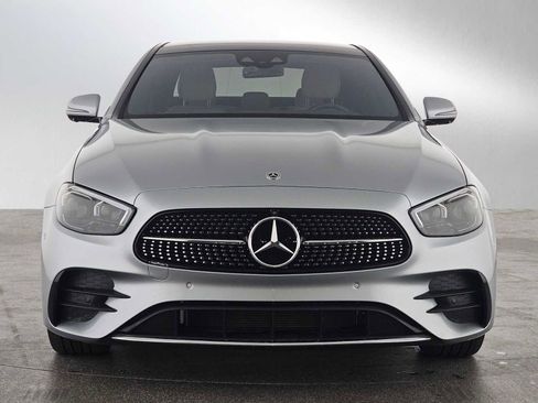 Used 2023 Mercedes-Benz E 350 Sedan image 8