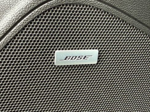 Used 2018 Chevrolet Trax LT w/ Sun & Sound Package image 37