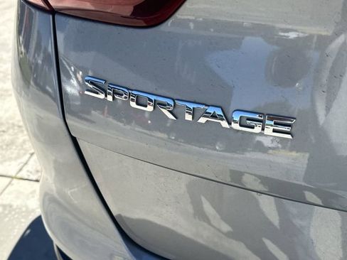 Certified 2022 Kia Sportage LX image 8