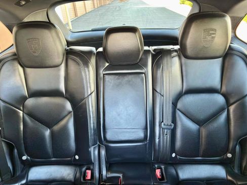 Used 2017 Porsche Cayenne AWD/4WD image 59
