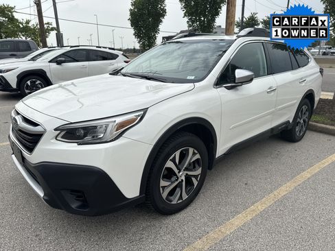 Used 2022 Subaru Outback Touring XT AWD/4WD image 2