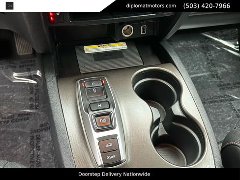 Used 2022 Honda Pilot TrailSport image 35