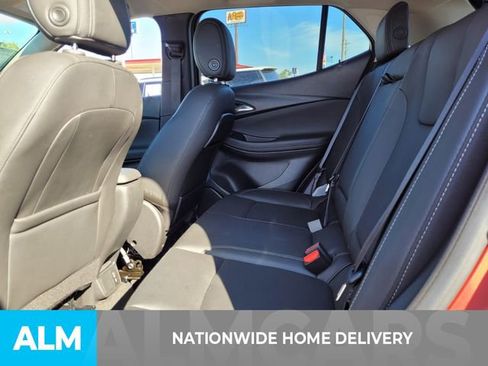 Used 2024 Buick Encore GX Sport Touring w/ Comfort Package image 5