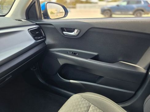 Used 2023 Kia Rio S w/ Technology Package image 25