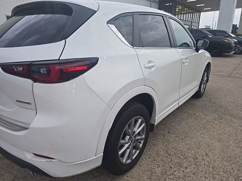 Used 2025 MAZDA CX-5 AWD 2.5 S w/ Select Package image 4