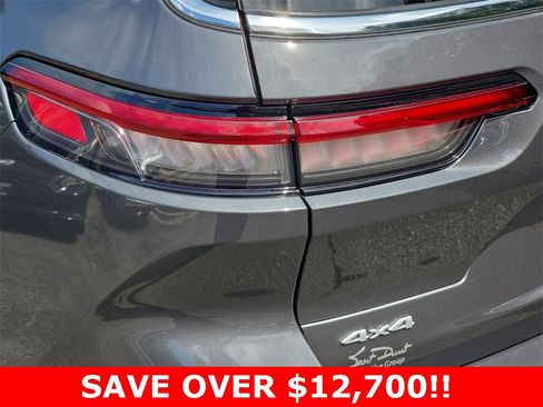 New 2025 Jeep Grand Cherokee L Limited w/ Luxury Tech Group II image 37