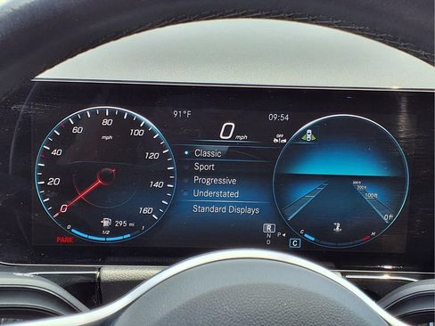 Used 2023 Mercedes-Benz GLA 250 image 18