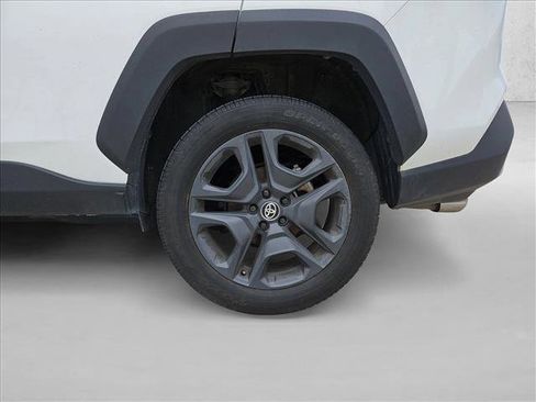 Used 2024 Toyota RAV4 Adventure AWD/4WD image 22