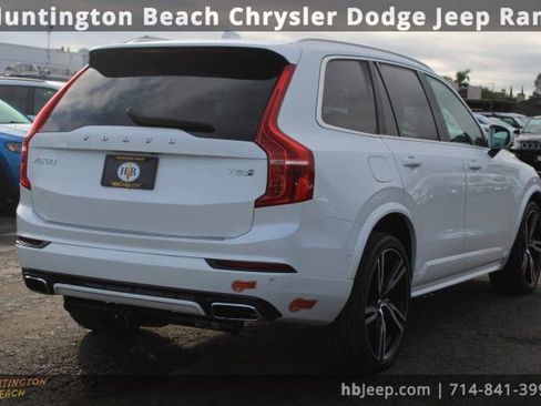 Used 2019 Volvo XC90 T8 R-Design w/ Advanced Package image 5