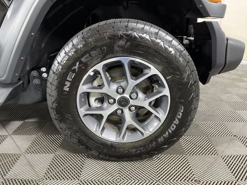 Used 2026 Jeep Wrangler Unlimited Sport AWD/4WD image 10