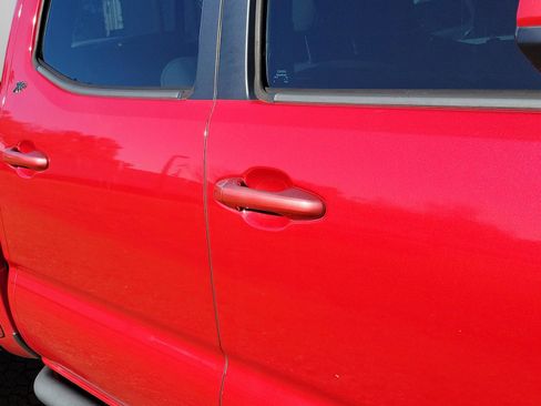 Used 2017 Toyota Tacoma SR5 w/ Tow Package image 14