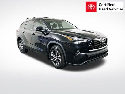 Used 2021 Toyota Highlander XLE