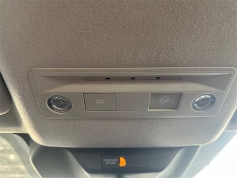 New 2026 Nissan Kicks S image 19