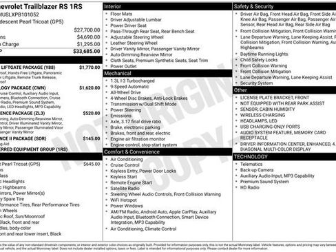 Used 2023 Chevrolet TrailBlazer RS w/ Sun and Liftgate Package image 2