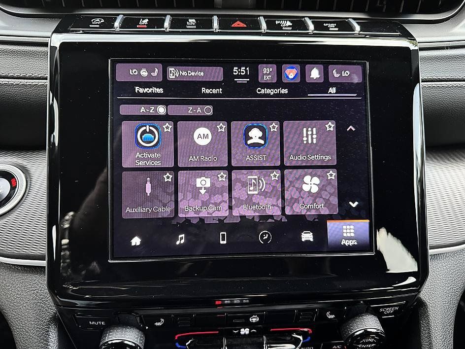 Used 2024 Jeep Grand Cherokee Altitude AWD/4WD image 18