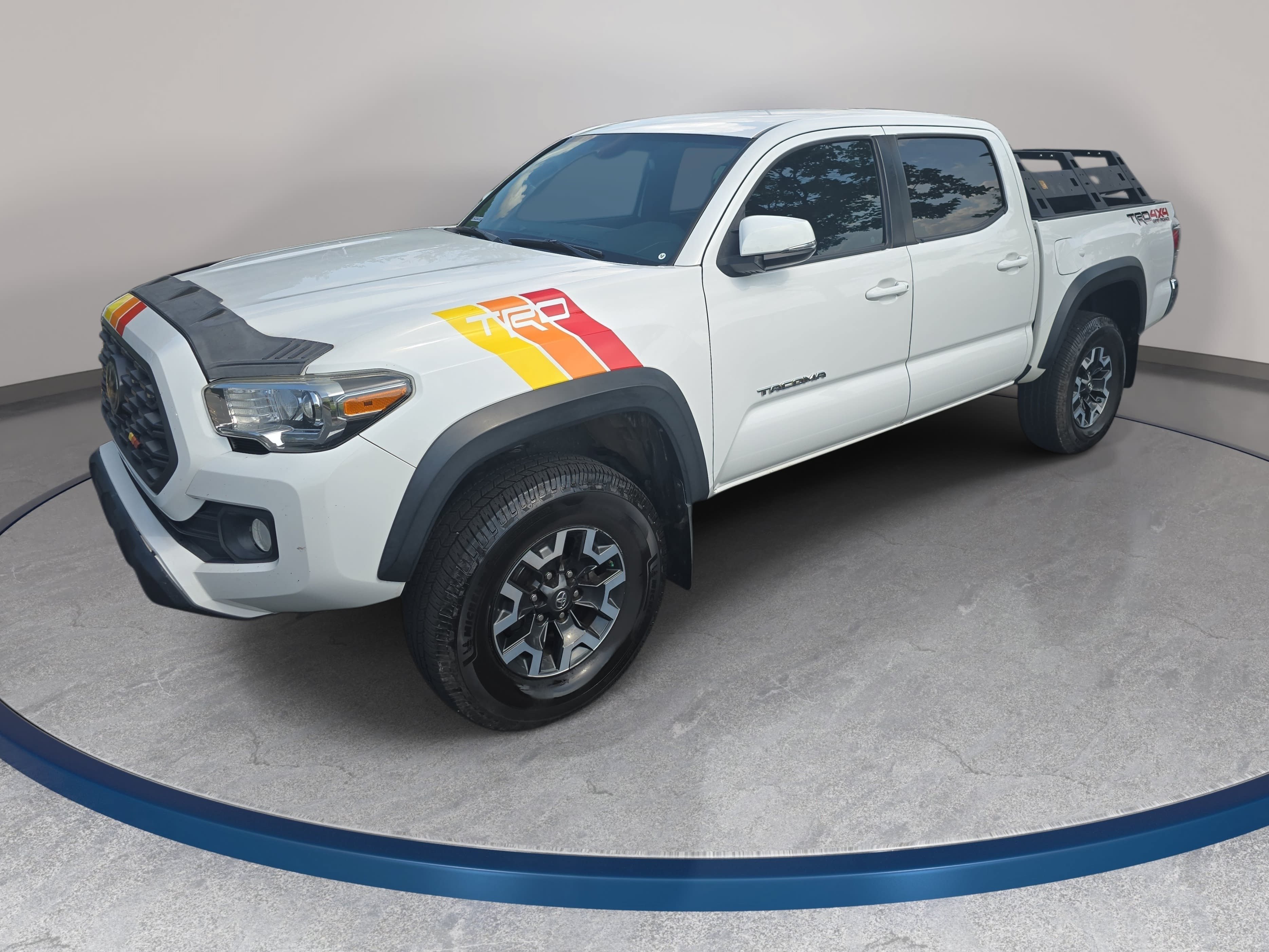 Used 2020 Toyota Tacoma TRD Off-Road AWD/4WD image 1