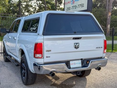 Used 2015 RAM 1500 Laramie w/ Convenience Group AWD/4WD image 5