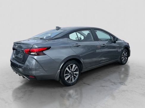 Used 2025 Nissan Versa SV w/ Trunk Package image 5