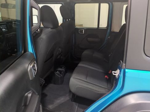 Used 2020 Jeep Wrangler Unlimited Sport S AWD/4WD image 13